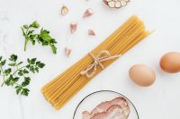 Kaboompics - Spaghetti, Eggs and Bacon Pasta Ingredients