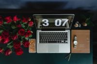 Kaboompics - Office Desk Table With Red Roses