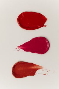 Kaboompics - Red Pink and Terracotta Lipstick Swatches