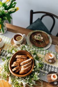 Kaboompics - Breakfast served with tea, bread and eggs