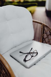 Kaboompics - Outdoor office with laptop and glasses