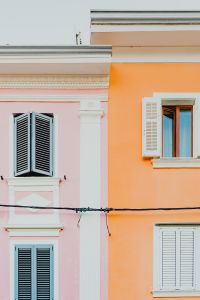 Kaboompics - Colourful tenement houses in Izola, Slovenia