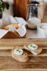 Kaboompics - Goat Cheese Toasts With Honey and Baguette