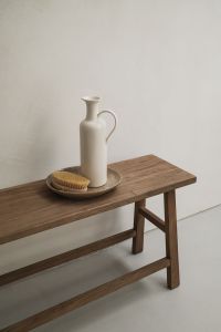 Kaboompics - Wooden Bench with Ceramic Vase and Body Brush