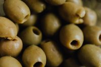 Kaboompics - Green Olives in a Glass Bowl, Close-Up Mediterranean Healthy Snack Food Photography