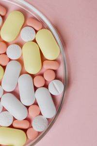 Kaboompics - Pills