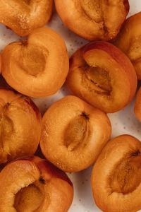 Kaboompics - Ripe Apricots Top-Down Fruit Background
