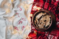 Kaboompics - Christmas ornament cookies