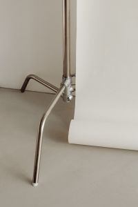 Kaboompics - Photo studio interior - C-stand lighting tripod - photo backdrop - LED lamp