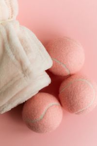 Kaboompics - Minimal Still Life With Pink Tennis Balls