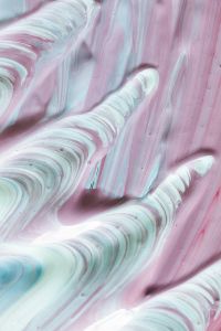 Kaboompics - Close-Up of Lilac Brush Strokes on White for Minimal Editorial Design
