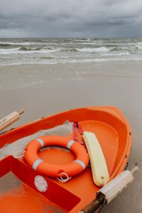 Kaboompics - Lifeguard boat on Baltic coast