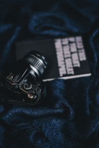 Kaboompics - DSLR Camera and photography book