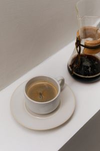 Kaboompics - Coffee Cup and Chemex on White Shelf