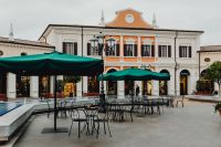 Kaboompics - Outdoor Restaurant Tables and Chairs at Designer Outlet