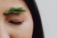 Kaboompics - Closed Eye with Glitter Makeup and Green Grass Eyebrow, Asian Beauty Macro