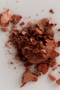 Kaboompics - Crushed Rose Brown Eyeshadow Powder