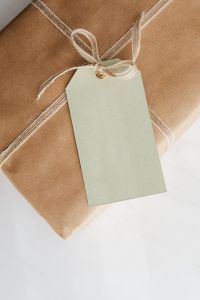 Kaboompics - Gift box