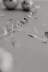 Kaboompics - Shallow-Focus Silver Streamer and Confetti with Blurred Disco Balls