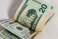 Kaboompics - Calculator with US dollars