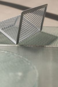 Kaboompics - Modern Wire Mesh Sculpture and Shadow Background