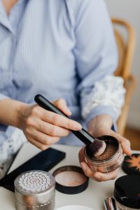 Kaboompics - Makeup cosmetics, brushes and other essentials