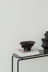 Kaboompics - Black Ceramic Vase And Bowl On Marble Console