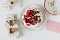 Kaboompics - Top-Down Pavlova Coffee Break with Two Espresso Cups and Dried Wheat