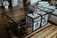 Kaboompics - Diamond lightbulbs in a metal basket
