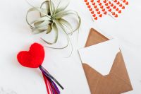Kaboompics - Heart - Postcard - Playing Cards - Tillandsia - Copy Space