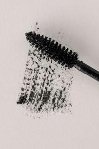 Kaboompics - Black Mascara Brush Swatch on White