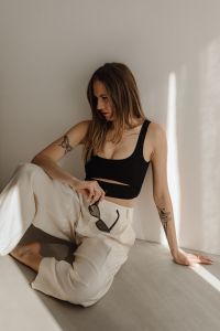 Kaboompics - Woman Sitting in a Neutral Minimalist Outfit