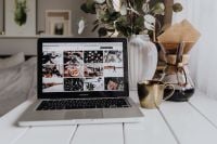 Kaboompics - Apple MacBook & Coffee on the white desk