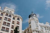 Kaboompics - Gran Vía Street Canyon with the Capitol Building in Madrid