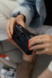 Kaboompics - Loading A 35mm Point And Shoot Camera