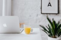 Kaboompics - Living Room With Scandi Interior Design, Un'common Marble Table
