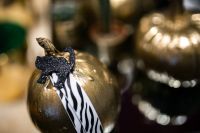 Kaboompics - Golden ornamental pumpkins with cactuses