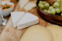 Kaboompics - Cheese, white wine and grapes