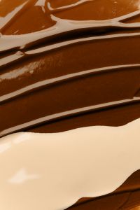 Kaboompics - Brown and Light Foundation Swatches