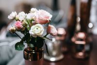 Kaboompics - Side table with pink decorations