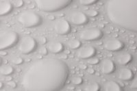 Kaboompics - Light Gray Water Droplet Texture With Oversized Foreground Drop