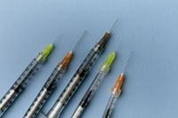 Kaboompics - Row of Colorful Needle Syringes