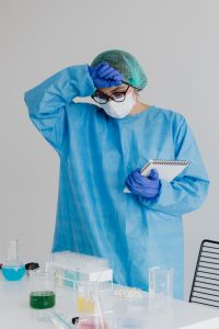 Kaboompics - Female Scientist Taking a Break During Lab Work