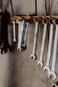 Kaboompics - Angled Perspective Along Hanging Wrenches in Shallow Focus