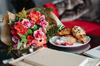 Kaboompics - Flowers - Cinnamon Rolls and croissant