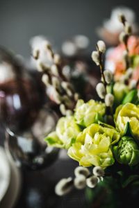 Kaboompics - Round dinner table decorated with easter motifs