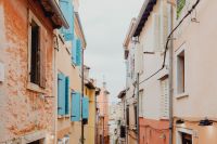 Kaboompics - Colorful Rovinj Old Town Alley with Blue and White Shutters