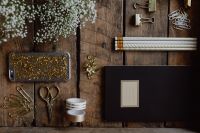 Kaboompics - Office accessories on an old wooden tray