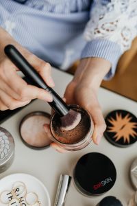 Kaboompics - Makeup cosmetics, brushes and other essentials