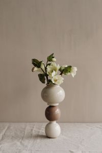 Kaboompics - White Flowers in Stacked Ceramic Vases, Neutral Home Decor Still Life